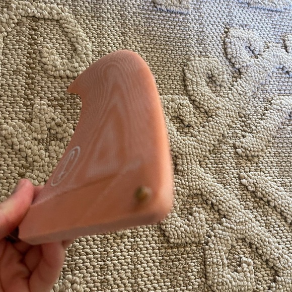 New 7” Captain Fun Center surfboard Fin Rake Salmon Pink - Picture 4 of 4